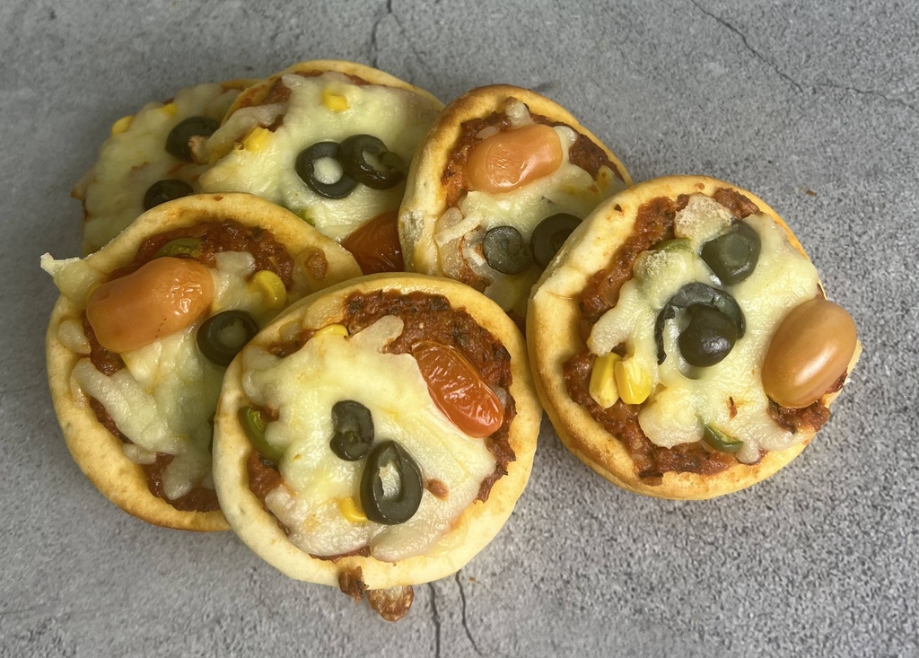 Mini Pizza - 12 Pieces