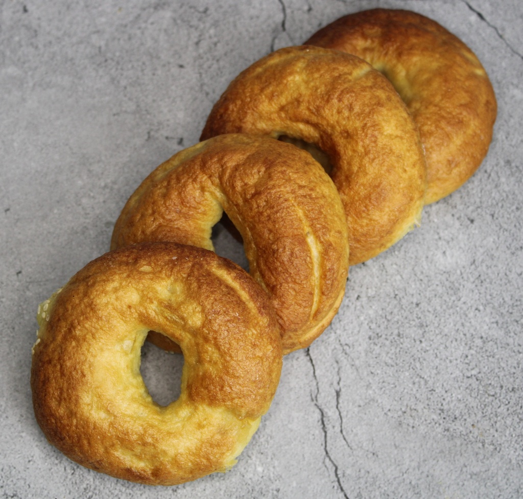 Plain Bagels - 6 Pieces