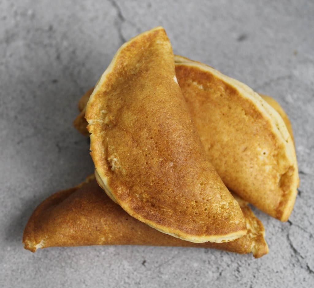Atayef Cheese - 12 Pieces