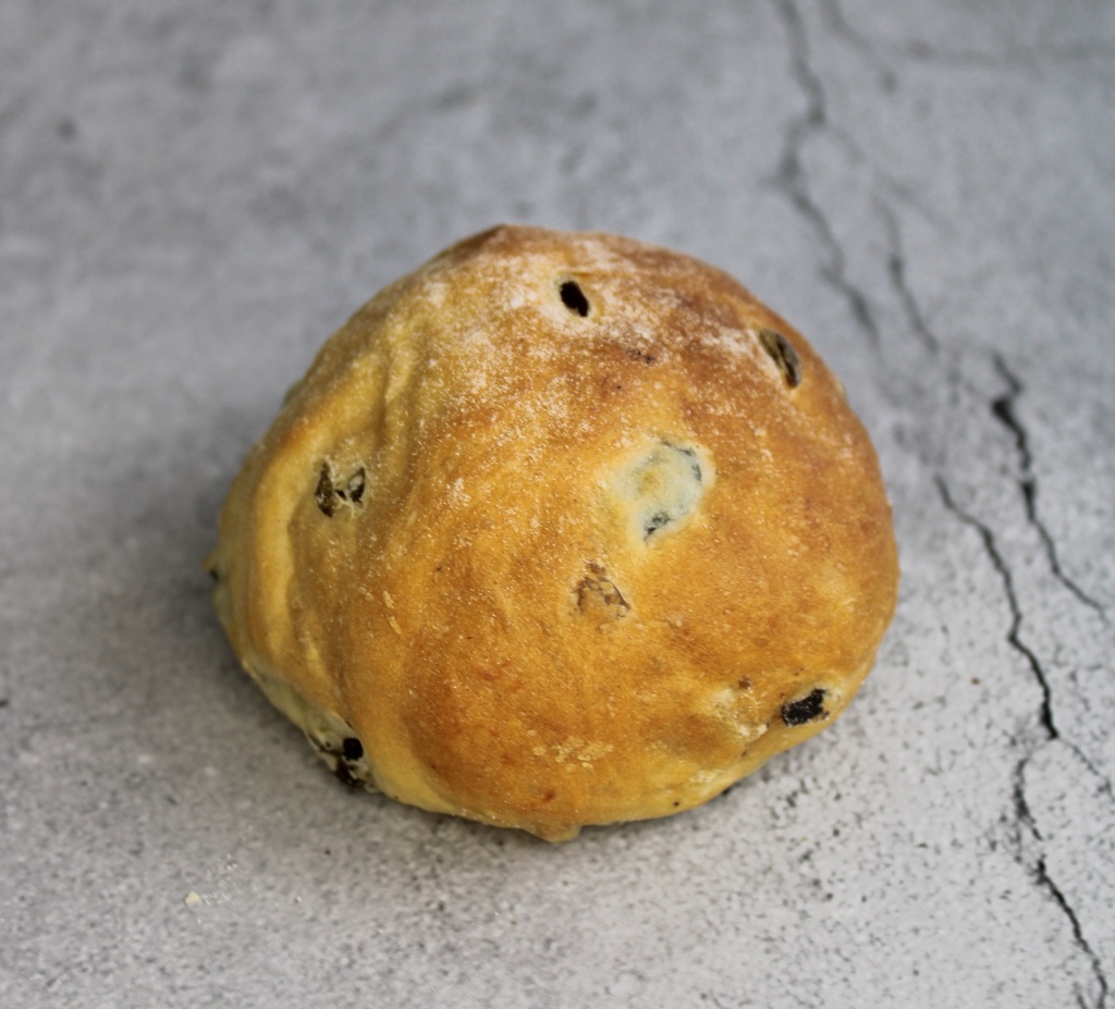 Olive Bread  - 6 Pieces