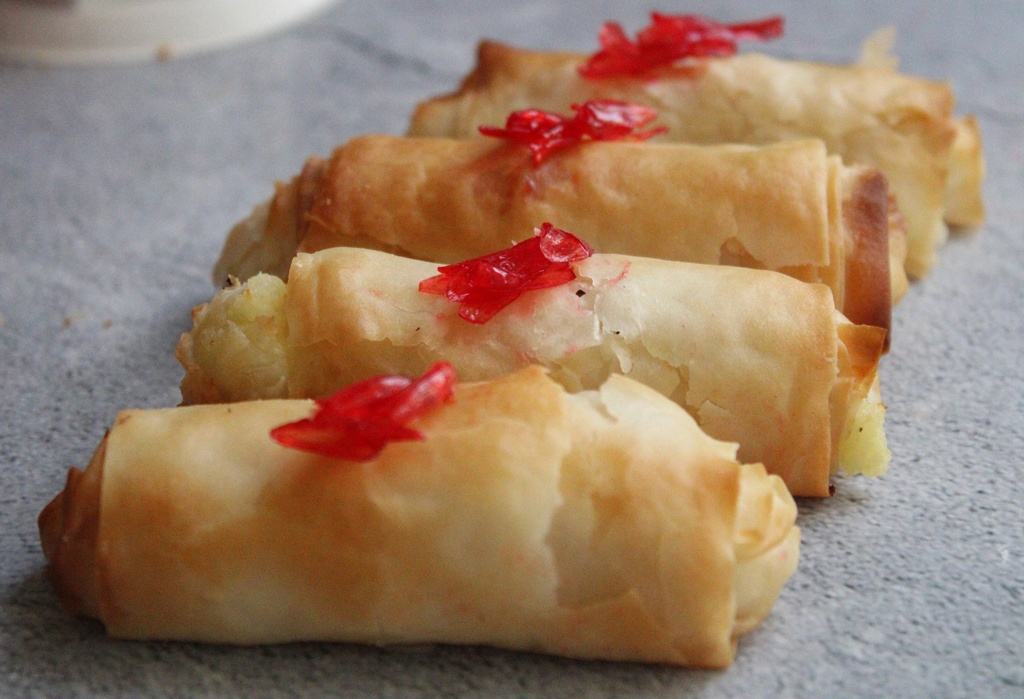 Znoud El Set - 12 Pieces