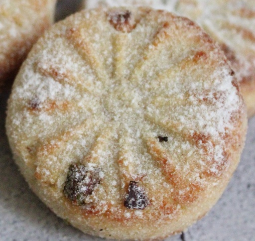 Maamoul Pistachio - 0.5 Kg (16 Pieces)